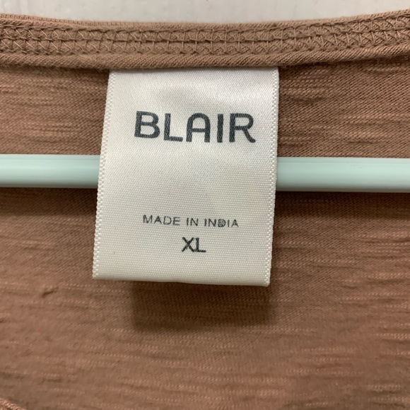 Cute Blair Top - Picture 4 of 4